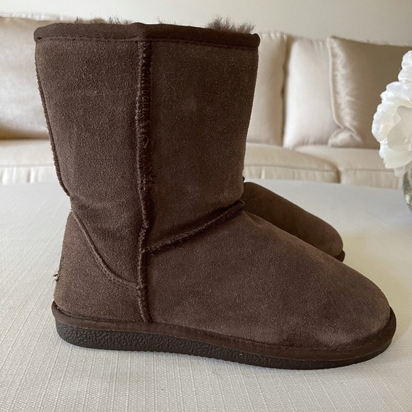 Beach Feet Australian Boots Sheepskin Suede Chocolate - Picture 4 of 16
